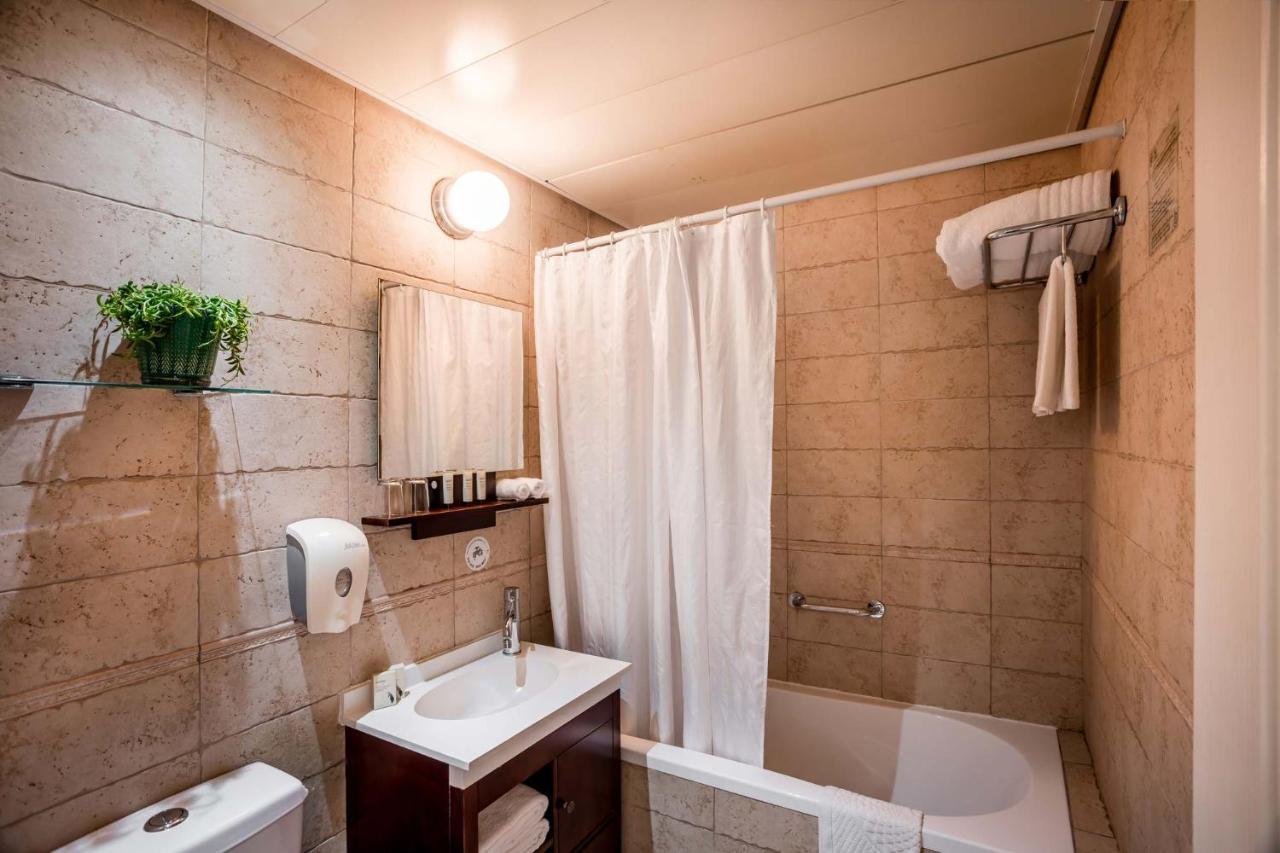 Dizengoff Suites Hotel Tel Aviv Buitenkant foto