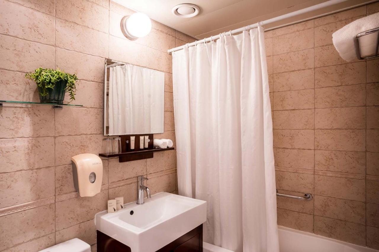 Dizengoff Suites Hotel Tel Aviv Buitenkant foto